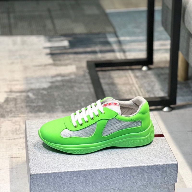Pra*a casual shoes